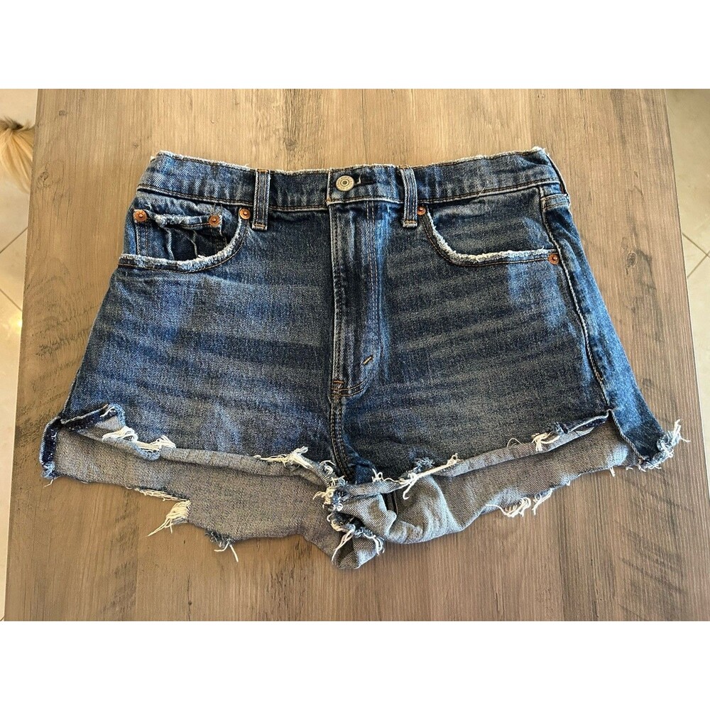 Abercrombie and Fitch the mom short denim jean cut off shorts size 6